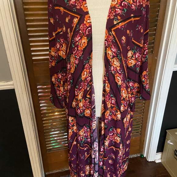 Torrid Coverlet - Picture 1 of 6